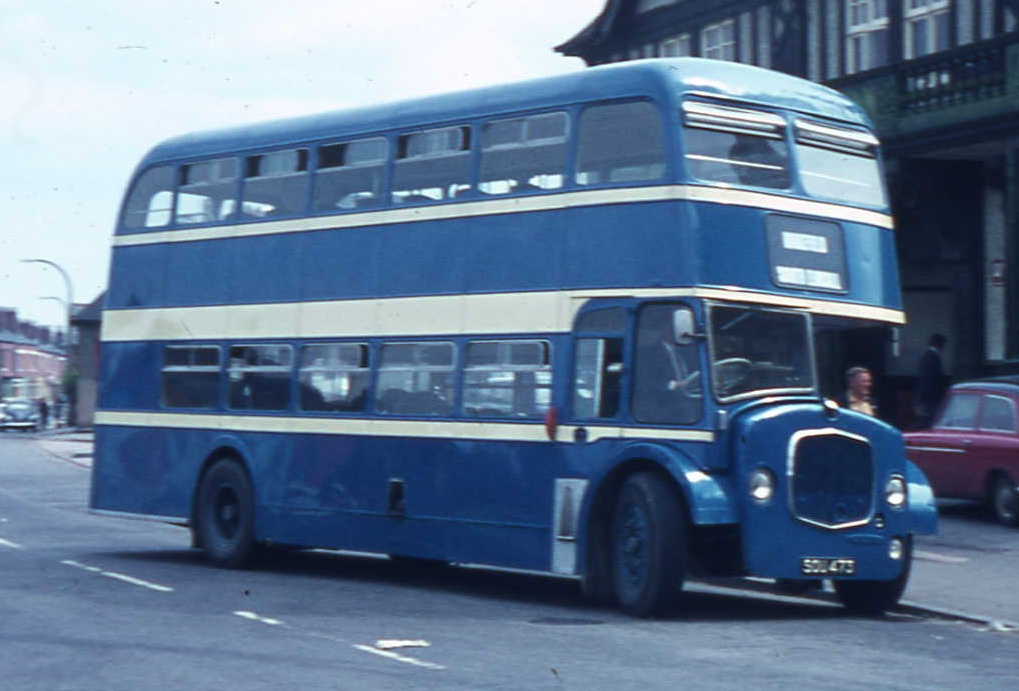 66775-yj05vvt-first-bus-huddersfield-bus-station-flickr